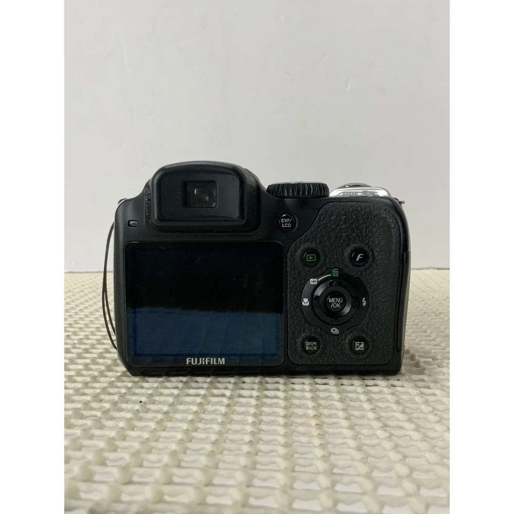 Fujifilm FinePix S8100fd Digital Camera Black Tested Working Defected Read Descr